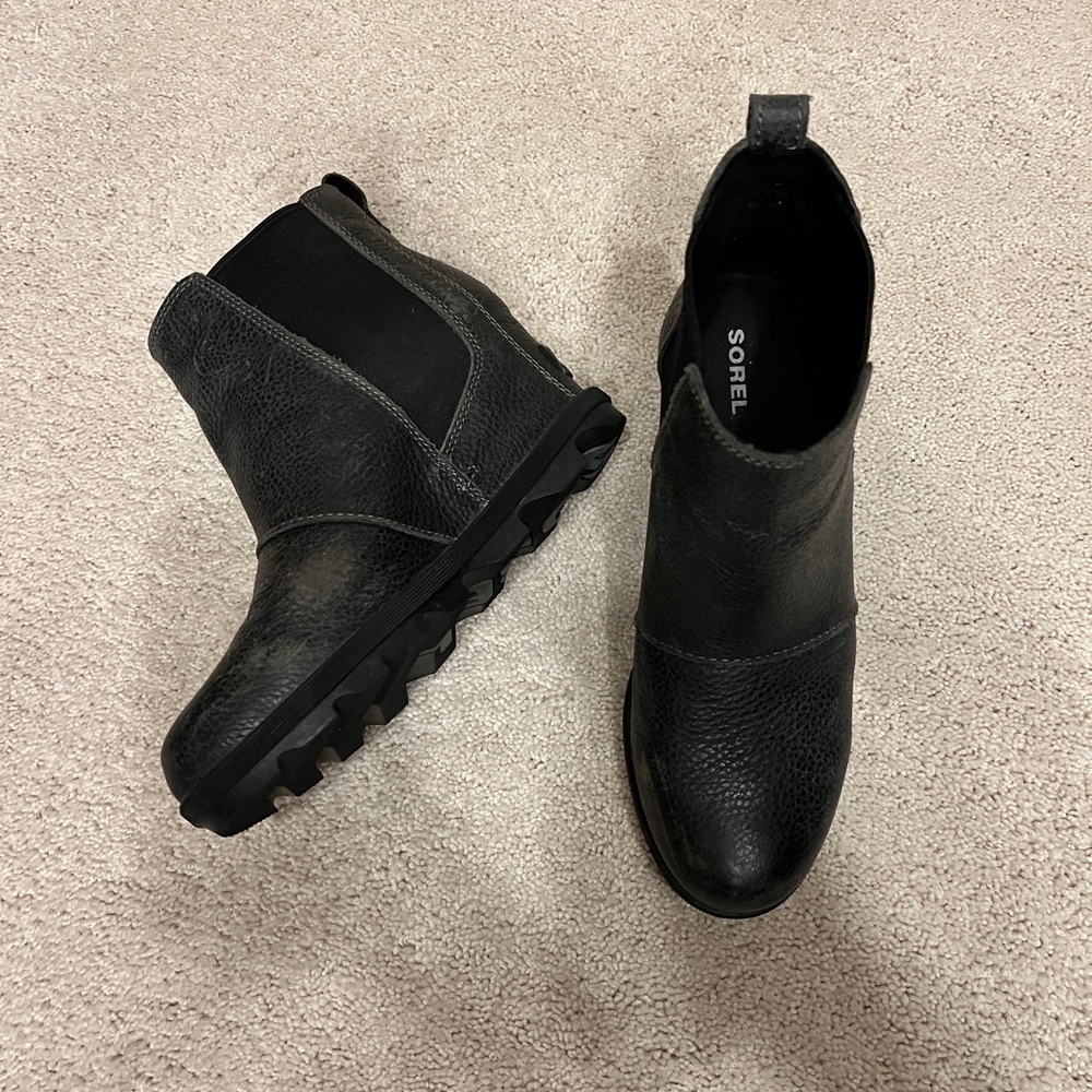 Joan of Arctic Wedged Booties